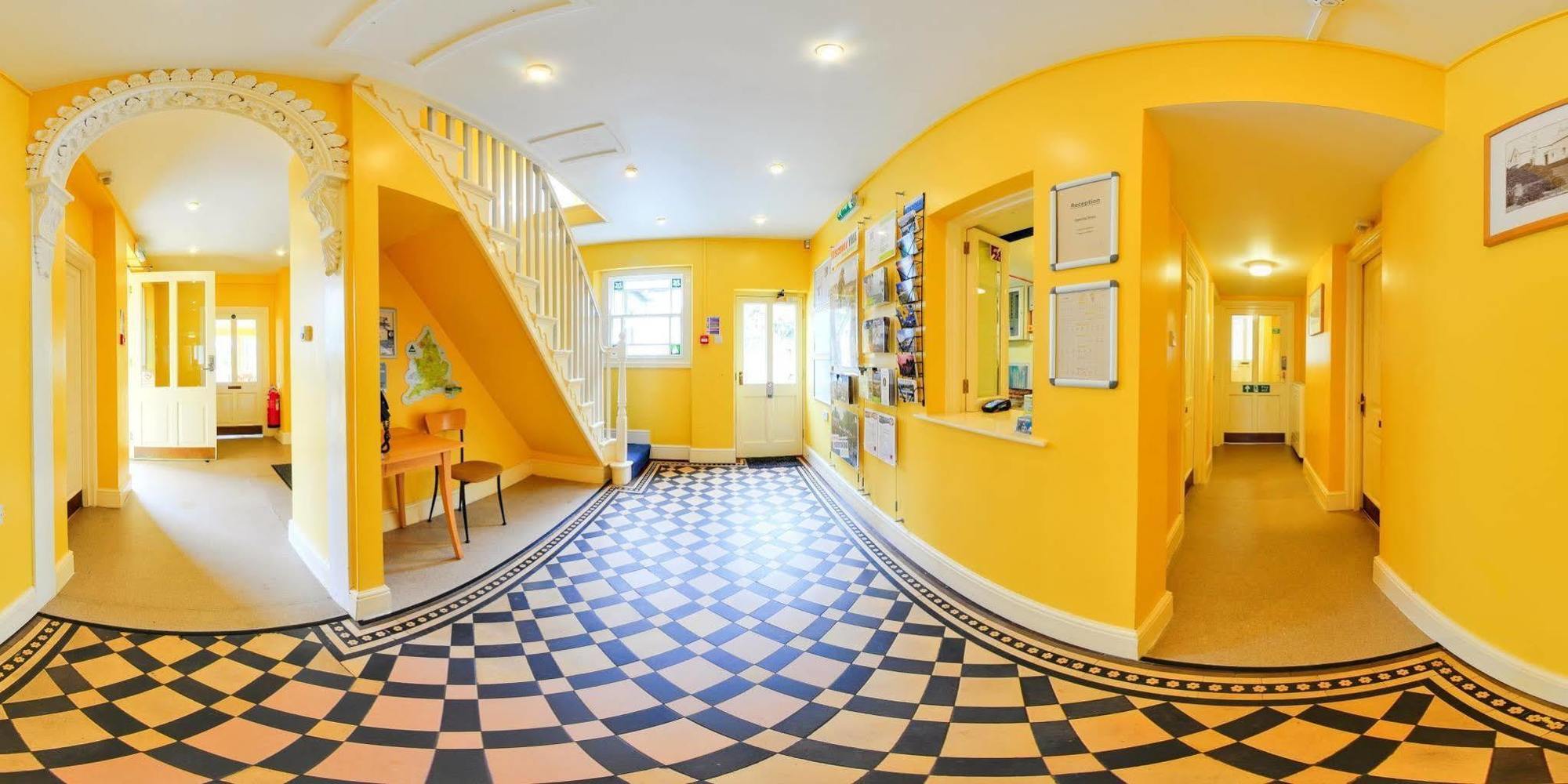 วายเอชเอ ลิซาร์ด Hostel ภายนอก รูปภาพ